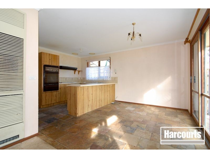 7 Spoonbill Court, Carrum Downs VIC 3201