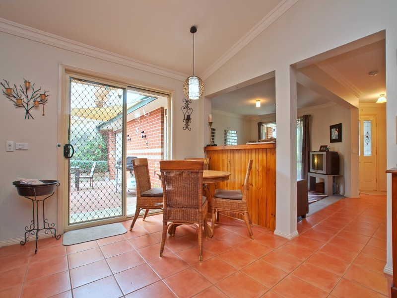 24 Flora Park Way, Carrum Downs VIC 3201