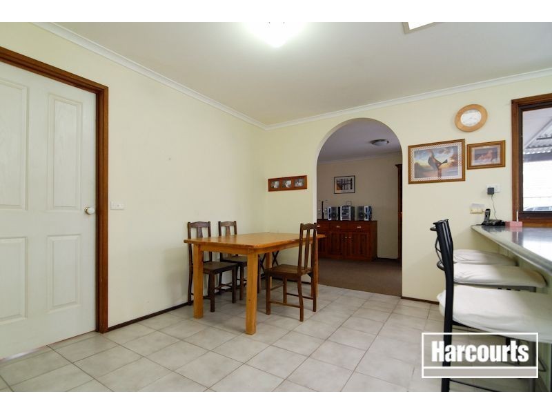 38 Lyrebird Drive, Carrum Downs VIC 3201