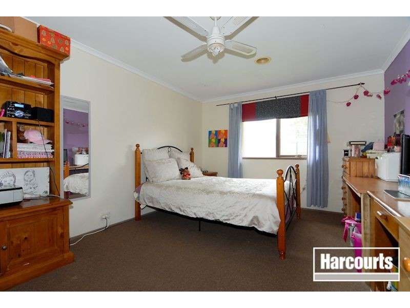 38 Lyrebird Drive, Carrum Downs VIC 3201