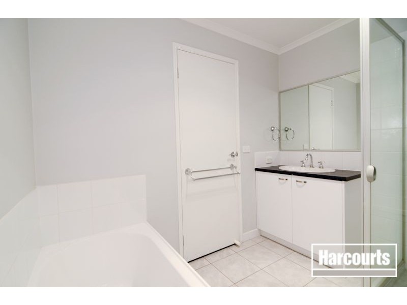 4/4 Bushy Park Place, Carrum Downs VIC 3201