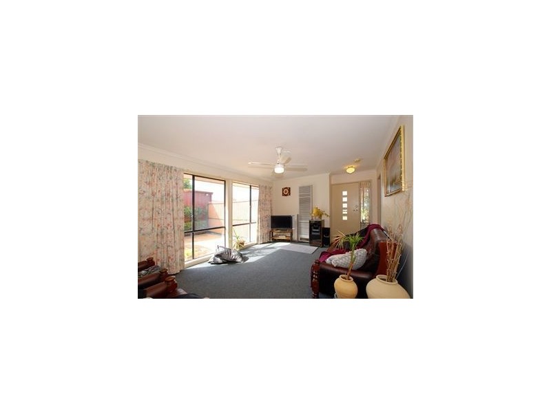 4 Minka Court, Skye VIC 3977