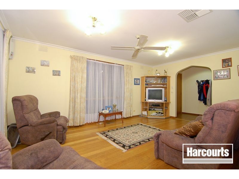 3 Magpie Court, Carrum Downs VIC 3201