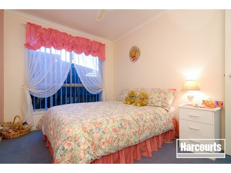 150 Lyrebird Drive, Carrum Downs VIC 3201