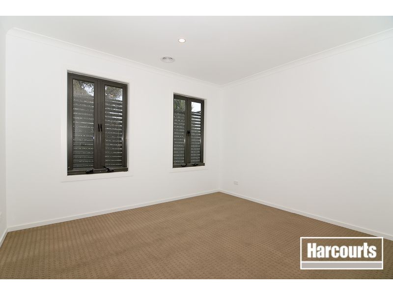 4/27 Jacaranda Drive, Carrum Downs VIC 3201