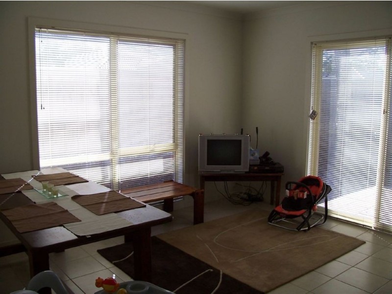 30 Lats Avenue, Carrum Downs VIC 3201