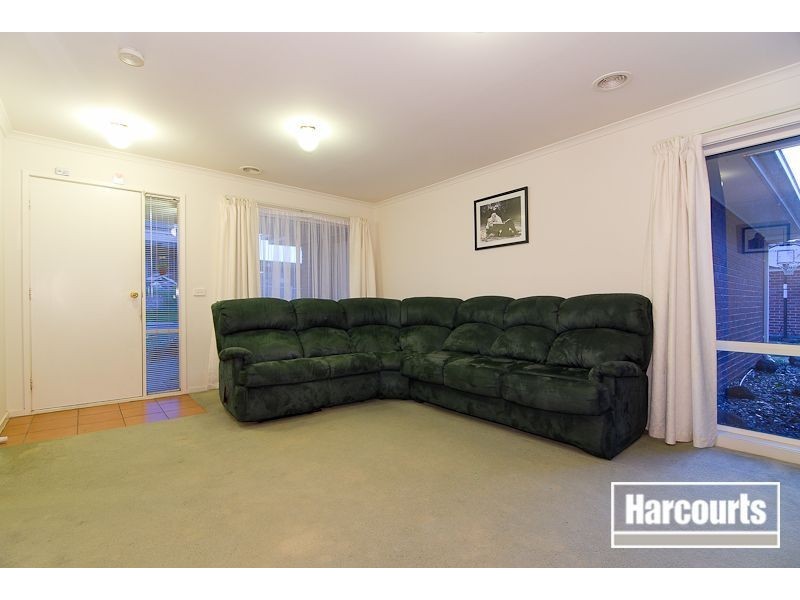 3 Whiting Court, Skye VIC 3977