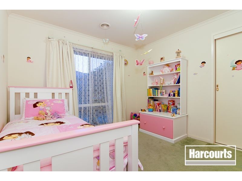 3 Whiting Court, Skye VIC 3977