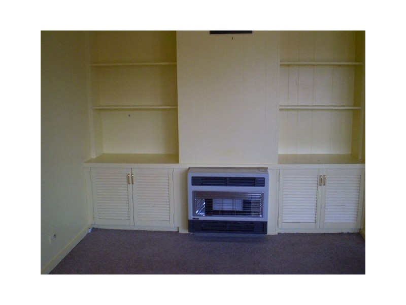 16 Burdett Street, Frankston North VIC 3200