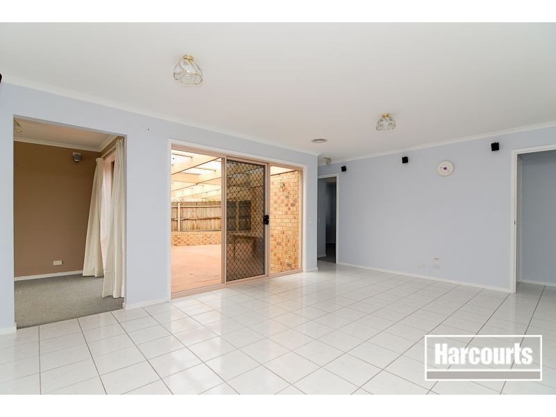 2 Dairy Place, Skye VIC 3977