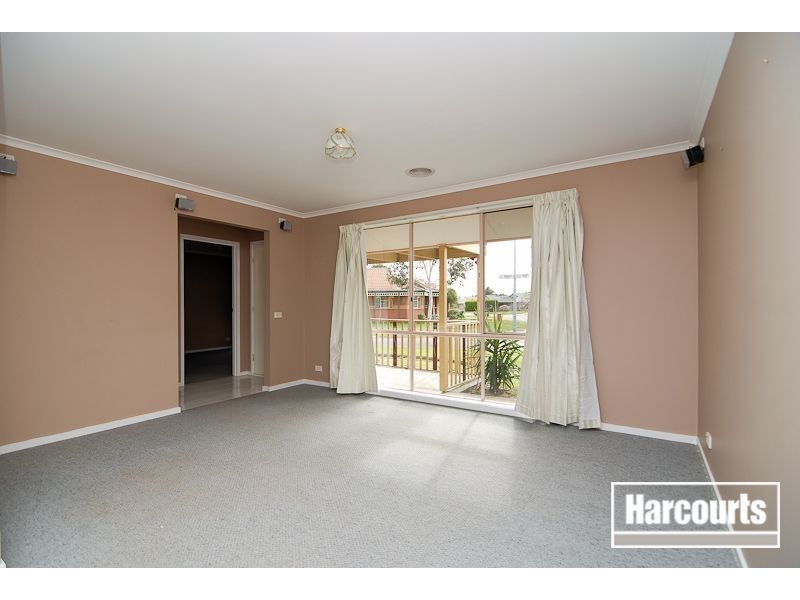 2 Dairy Place, Skye VIC 3977