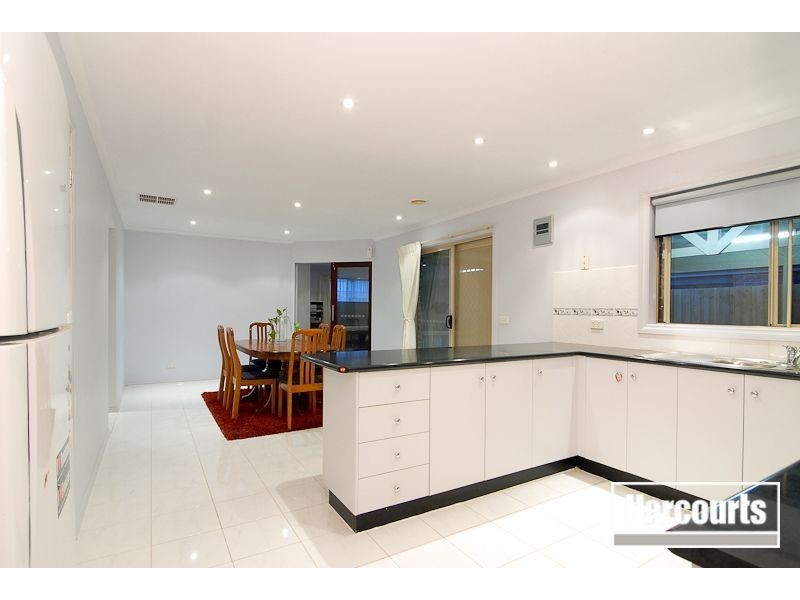 41 Balinga Drive, Skye VIC 3977