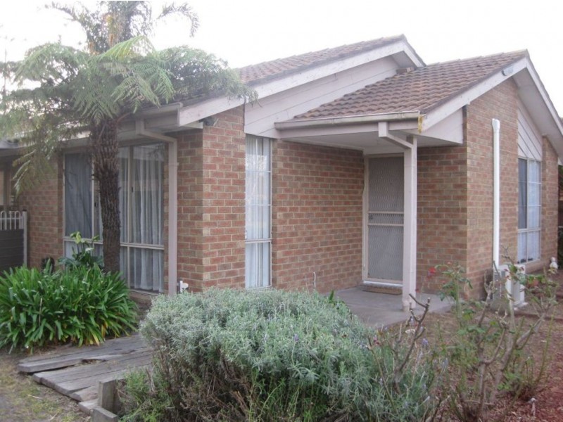 41 Darnley Drive, Skye VIC 3977