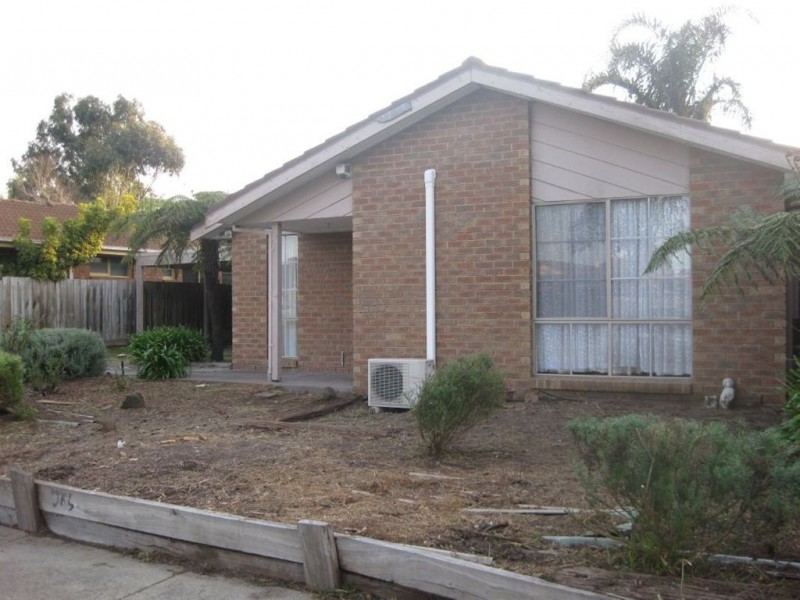 41 Darnley Drive, Skye VIC 3977