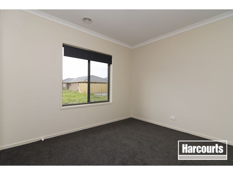 5 Paradise Way, Skye VIC 3977