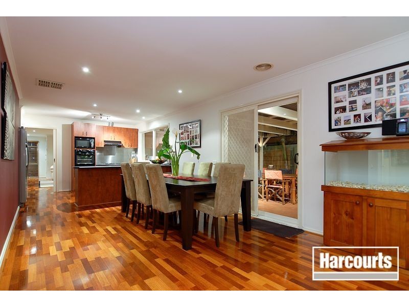 13 Hunt Drive, Seaford VIC 3198