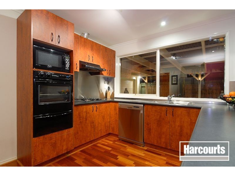 13 Hunt Drive, Seaford VIC 3198