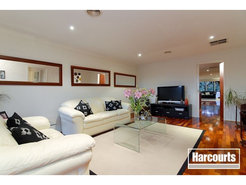 13 Hunt Drive, Seaford VIC 3198