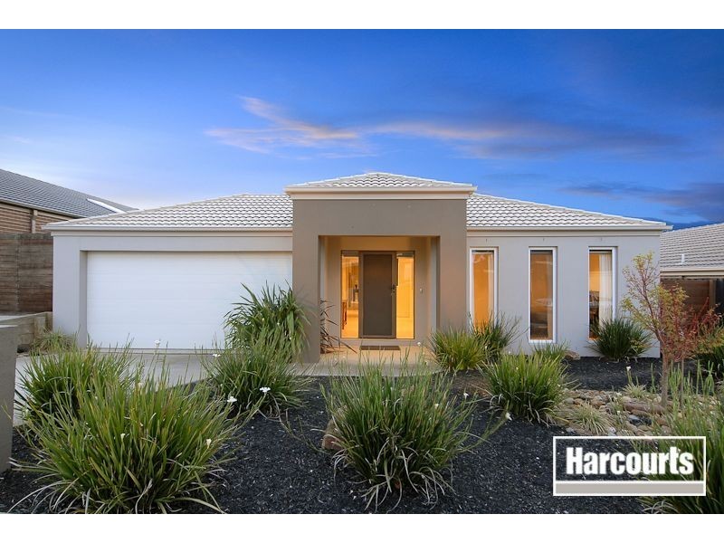 9 Madisson Crescent, Carrum Downs VIC 3201