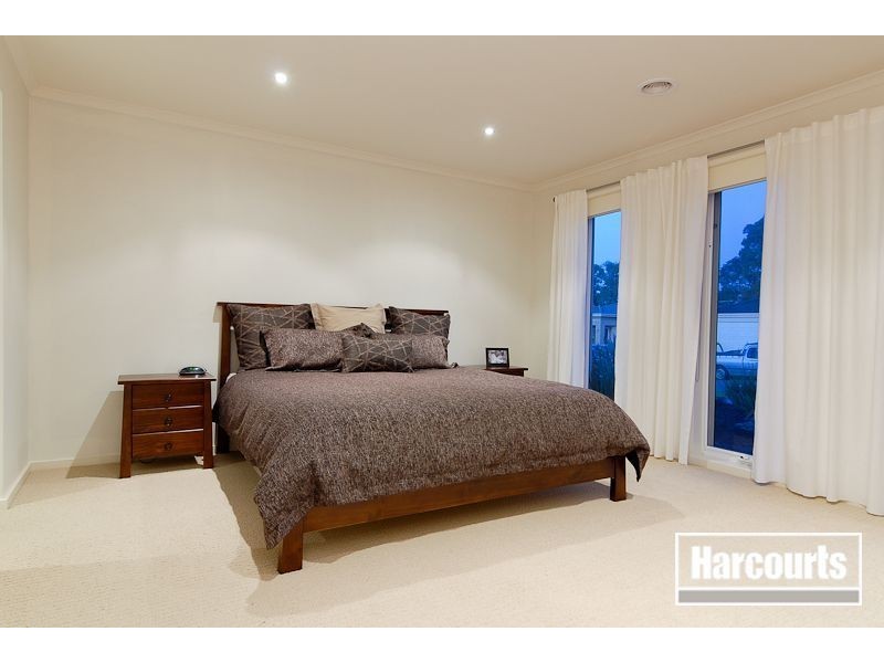 9 Madisson Crescent, Carrum Downs VIC 3201