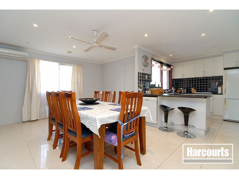 2 Mowbray Court, Carrum Downs VIC 3201