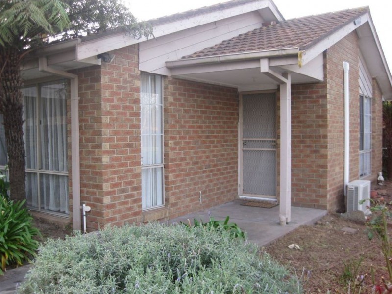 41 Darnley Drive, Skye VIC 3977