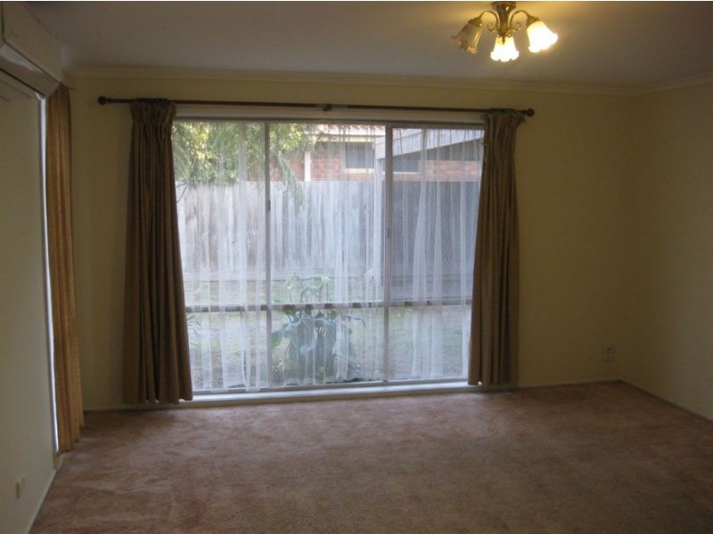 41 Darnley Drive, Skye VIC 3977