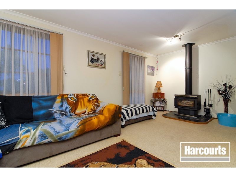 166 Hall Road, Carrum Downs VIC 3201