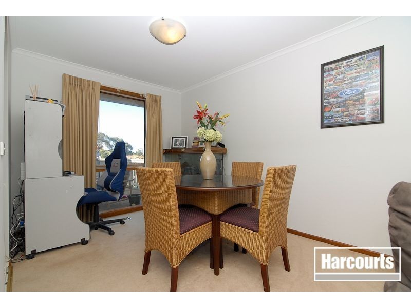 39 Robin Drive, Carrum Downs VIC 3201