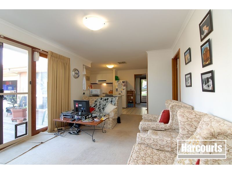 39 Robin Drive, Carrum Downs VIC 3201