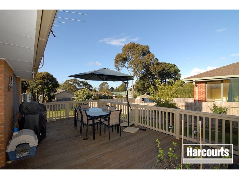 39 Robin Drive, Carrum Downs VIC 3201