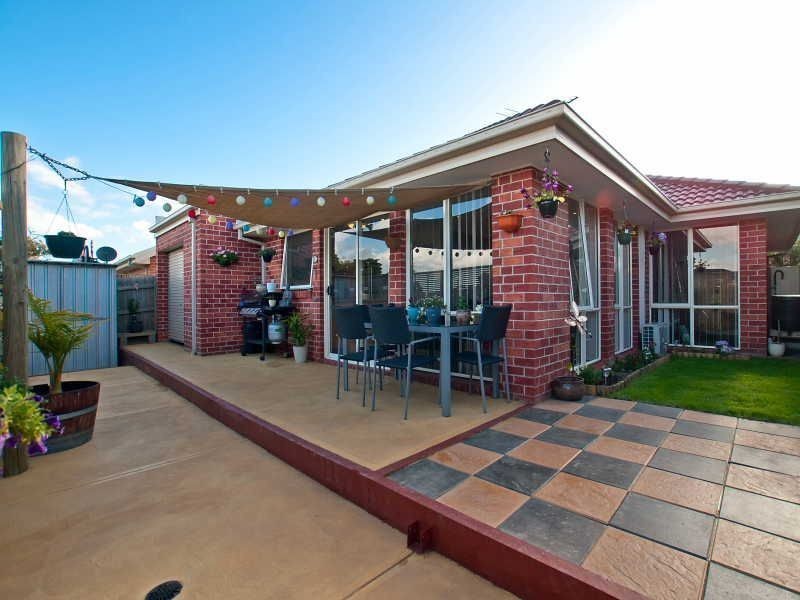 13/10 Hall Road, Carrum Downs VIC 3201