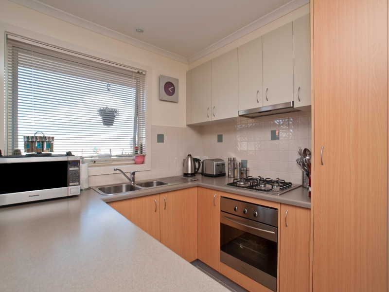 13/10 Hall Road, Carrum Downs VIC 3201