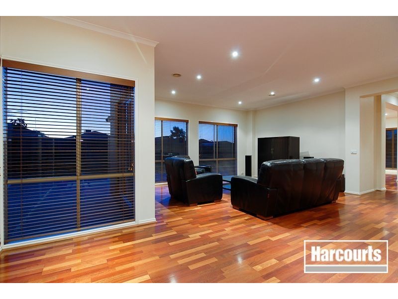 19 Grove Court, Carrum Downs VIC 3201
