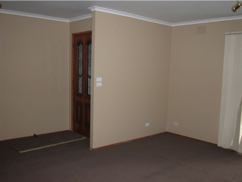 92 Lyrebird Drive, Carrum Downs VIC 3201