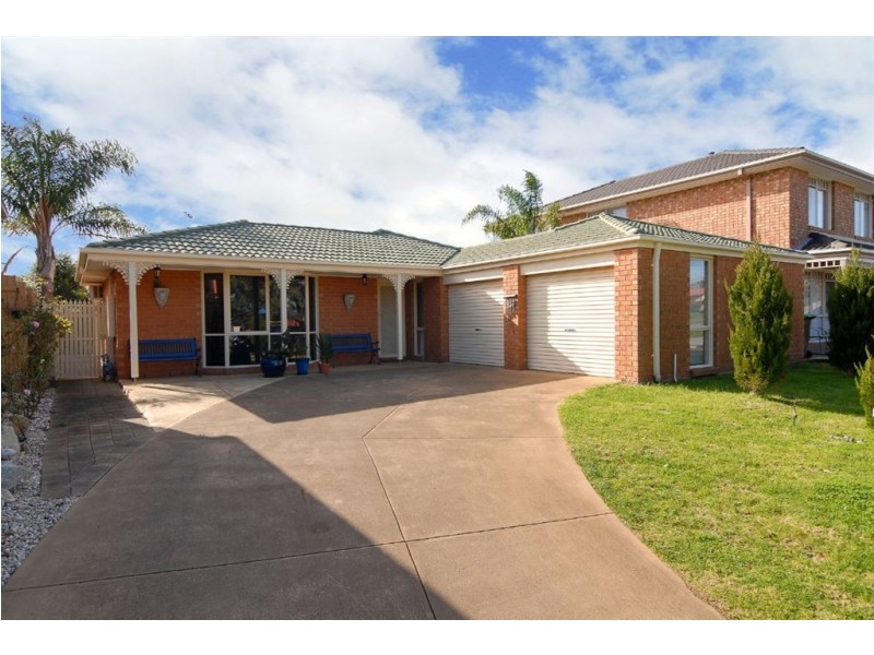 7 Nicole Court, Skye VIC 3977