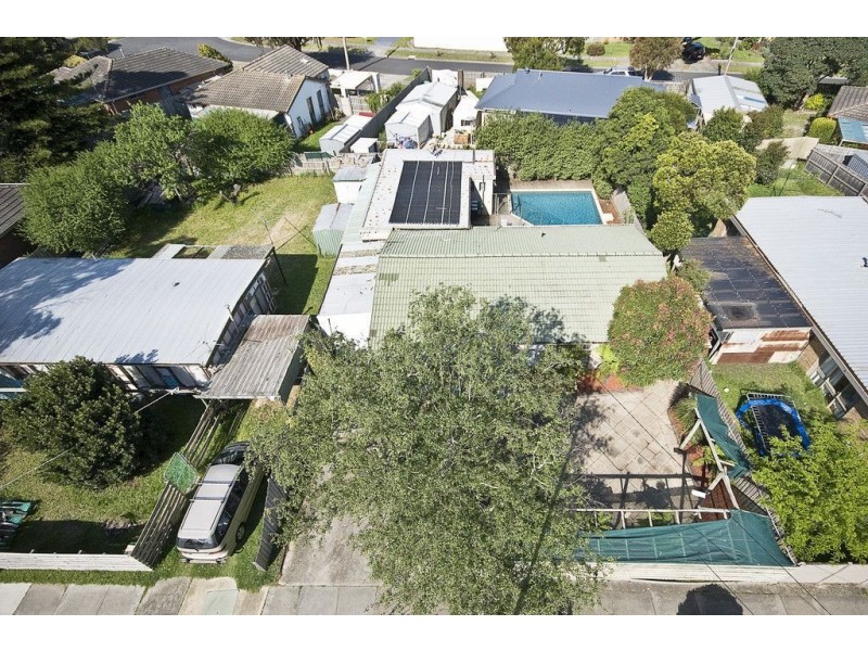 38 Henry Crescent, Seaford VIC 3198