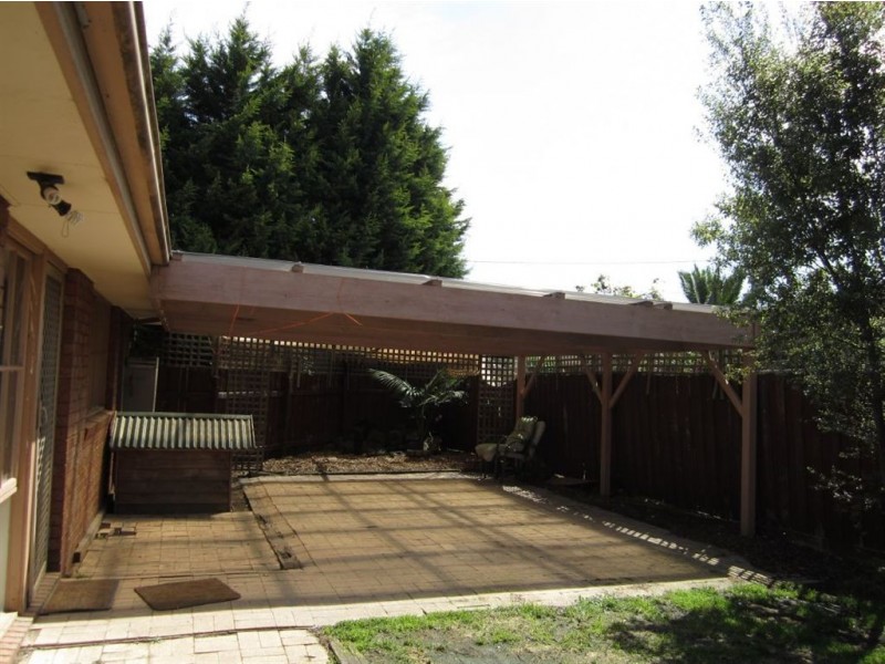 2 Belgrave Place, Carrum Downs VIC 3201