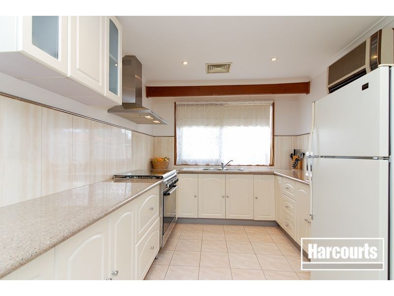 5 Greenwood Drive, Carrum Downs VIC 3201