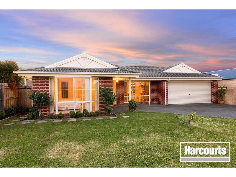2 Lisa Beth Mews, Skye VIC 3977