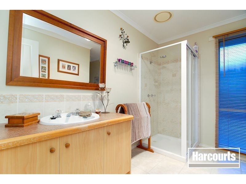 18 Lindas Way, Carrum Downs VIC 3201