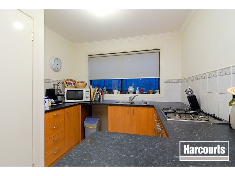 16 Bushlark Drive, Carrum Downs VIC 3201