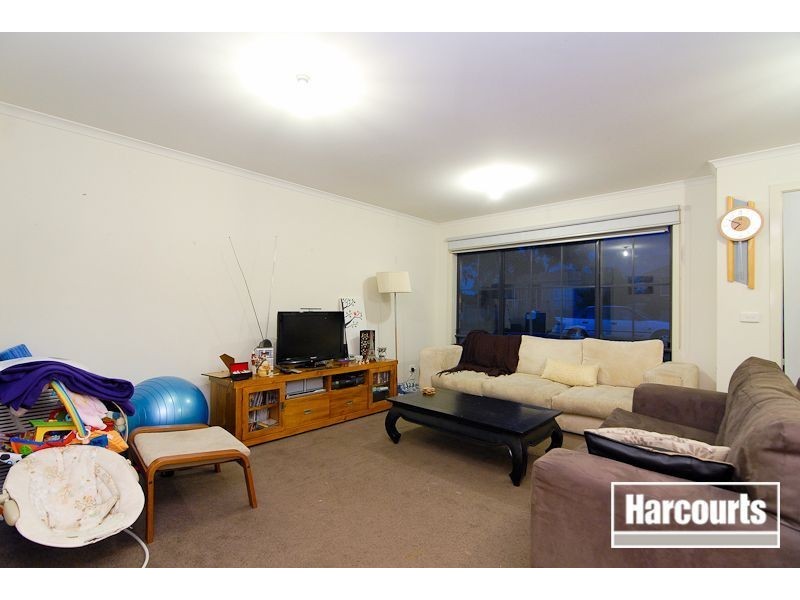 16 Bushlark Drive, Carrum Downs VIC 3201