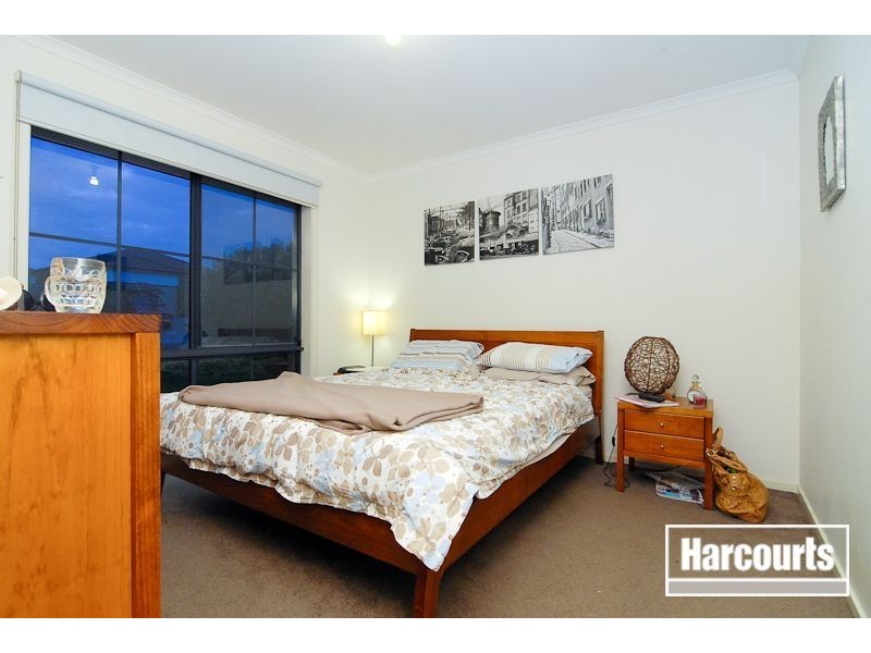 16 Bushlark Drive, Carrum Downs VIC 3201