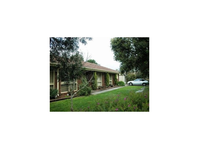 32 Shearwater Drive, Carrum Downs VIC 3201