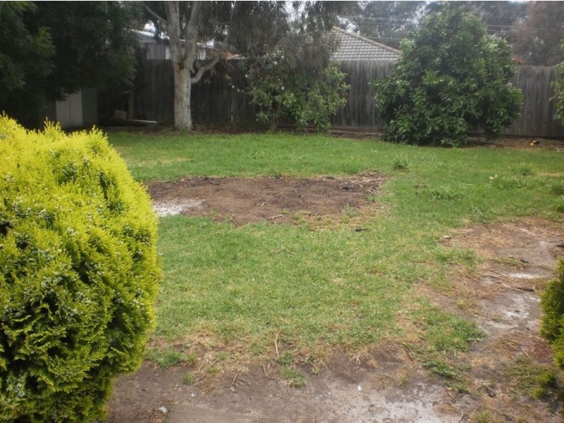 9 Captain Cook Close, Skye VIC 3977