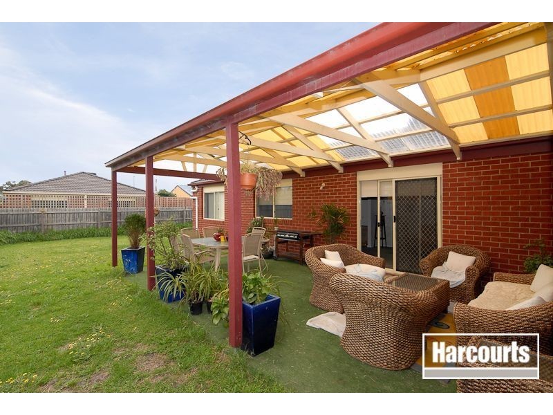 9 Clifton Park Drive, Carrum Downs VIC 3201