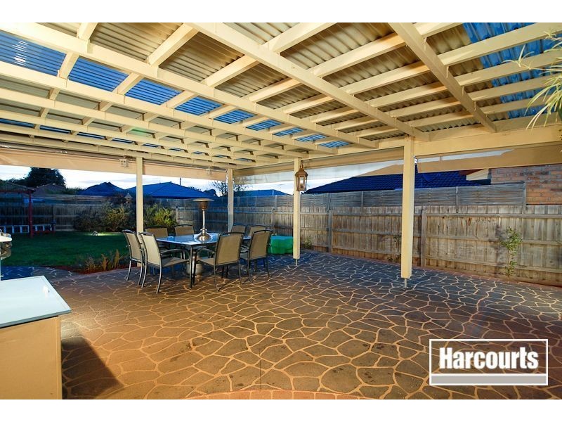 44 Bushlark Drive, Carrum Downs VIC 3201