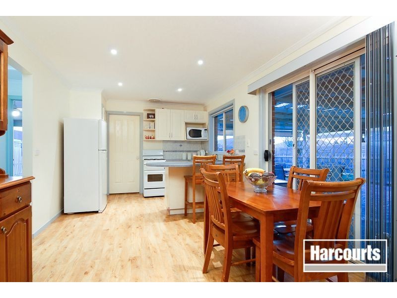44 Bushlark Drive, Carrum Downs VIC 3201