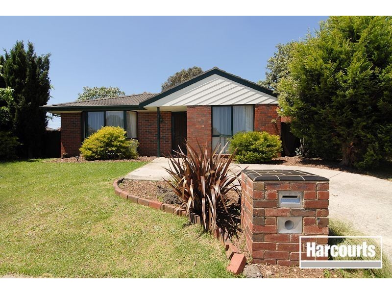 4 Greenslopes Drive, Carrum Downs VIC 3201